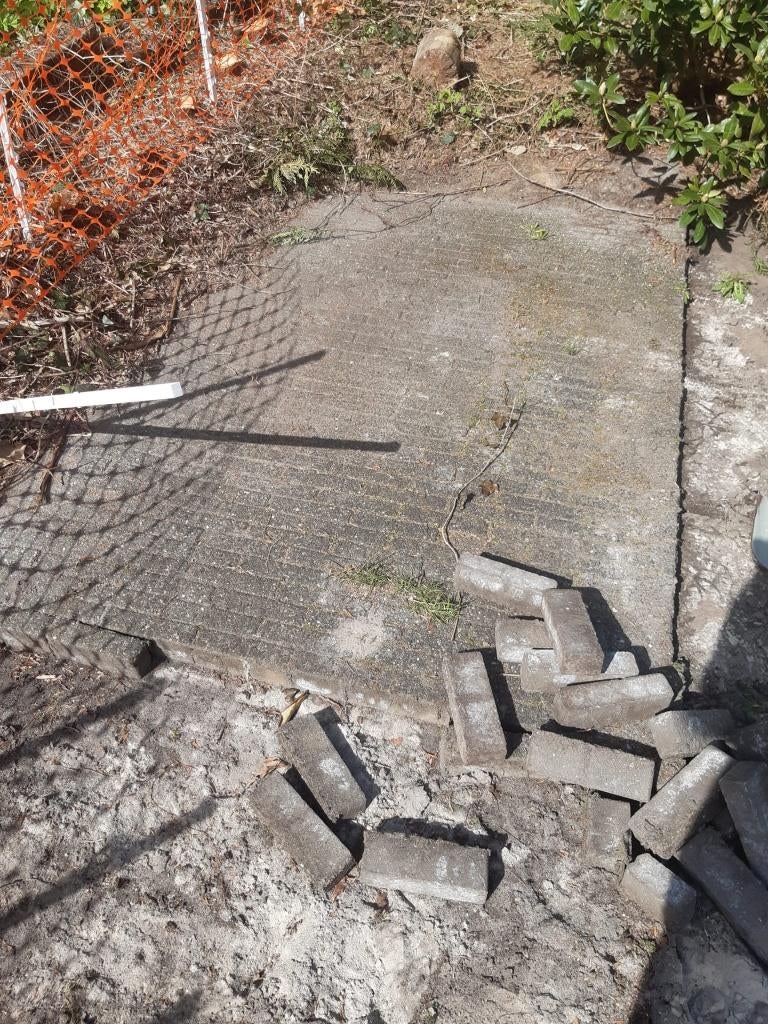 Beton-klinkers 20x5x9 GRATIS, Ophalen, Gebruikt, Klinkers, 5 tot 10 m²