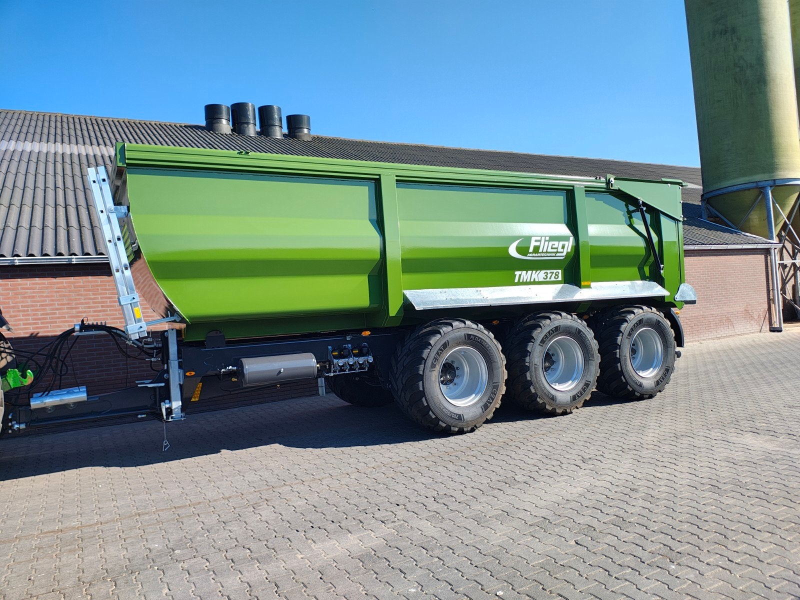 Fliegl TMK378, Ophalen