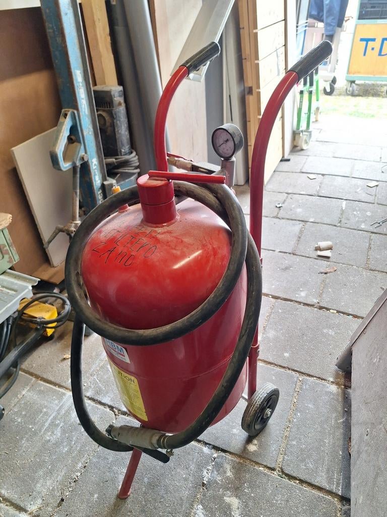 Zandstraal ketel, Doe-het-zelf en Verbouw, Reinigingsmachines, Ophalen, Zo goed als nieuw