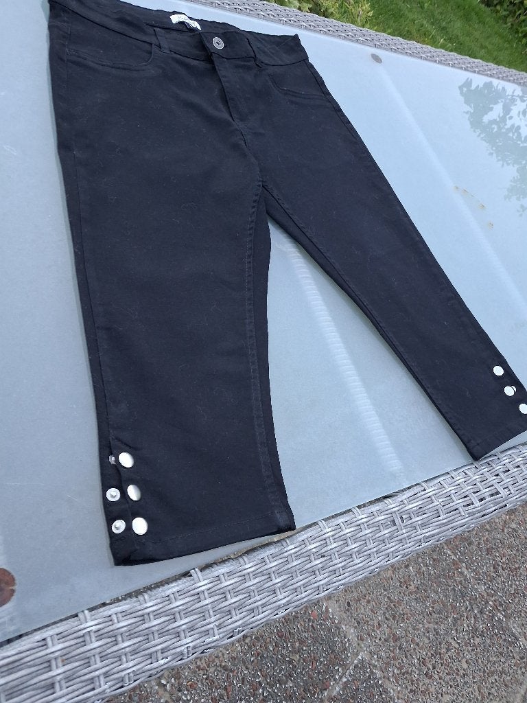 dameskleding broek L  zwart true spirit half lang, Kleding | Dames, Zwart, Maat 42/44 (L), Ophalen of Verzenden, Zo goed als nieuw