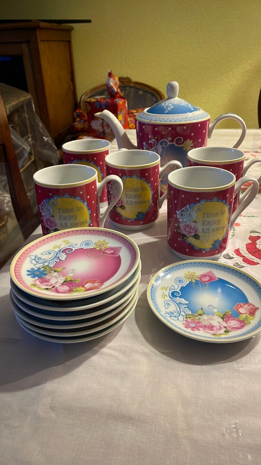 V&D servies onbeschadigd, Ophalen