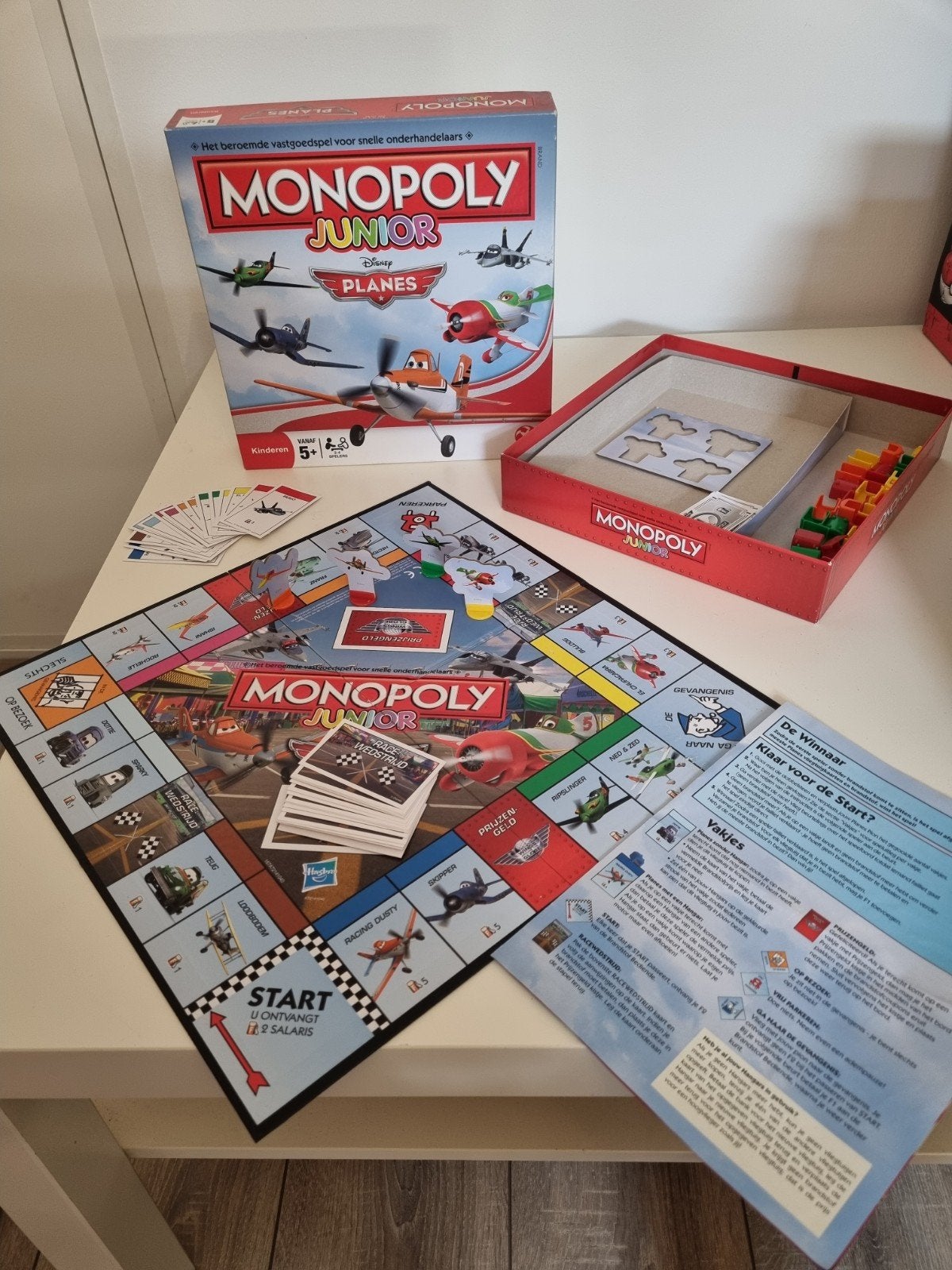 Monopoly Junior Disney Planes Bordspel, Ophalen of Verzenden, Zo goed als nieuw, Hasbro