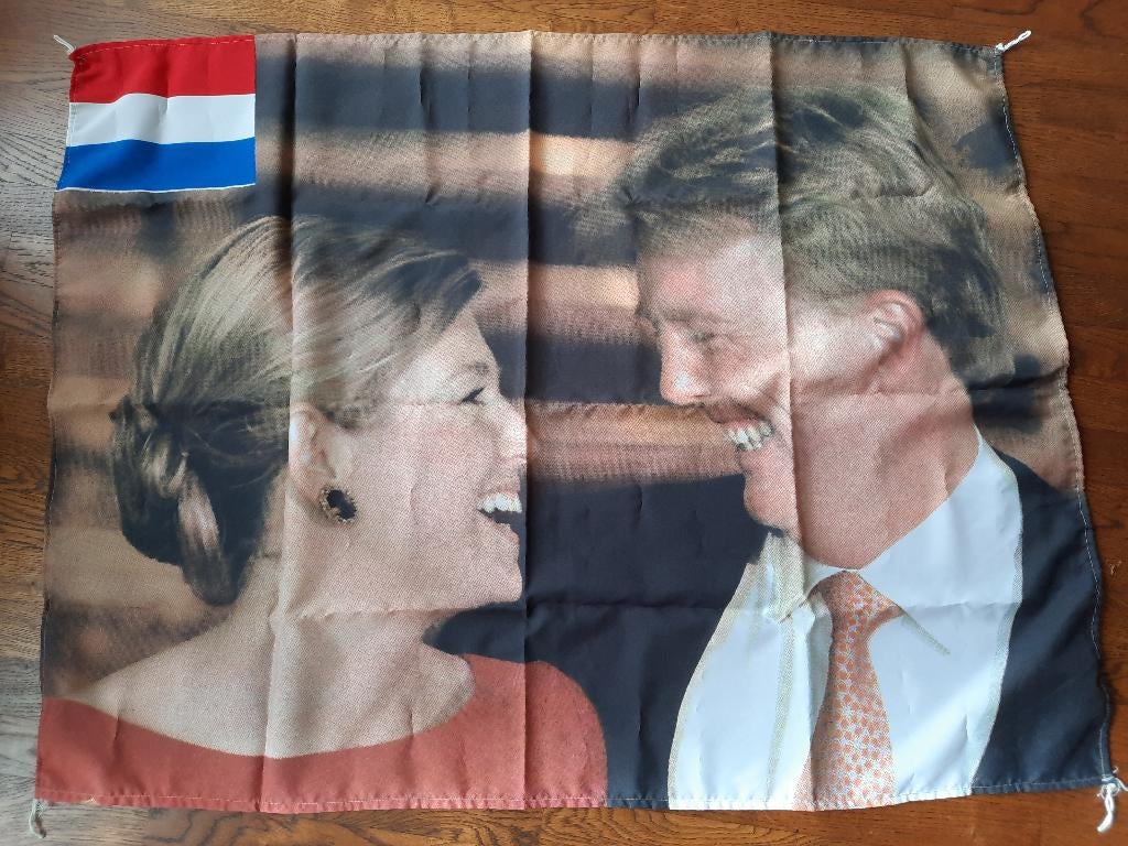 Pakket boeken, tijdschriften en vlag, Ophalen, Zo goed als nieuw, Nederland, Tijdschrift of Boek