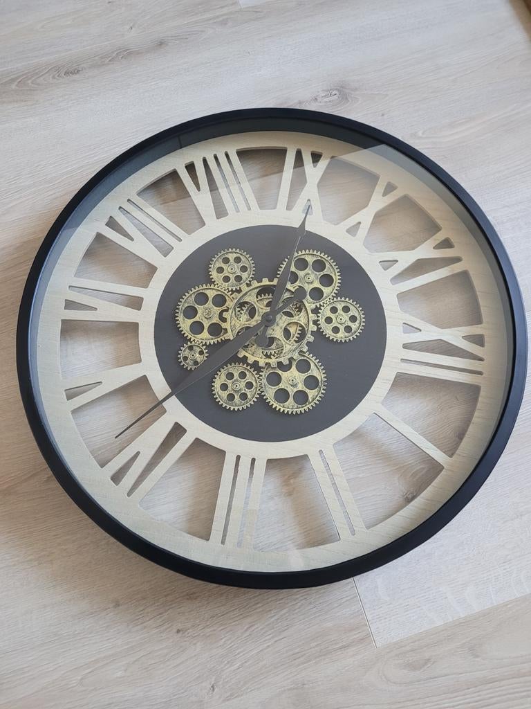 Klok Industrieel, zwart/hout, D55cm/H6cm, Huis en Inrichting, Woonaccessoires | Klokken, Ophalen, Zo goed als nieuw, Wandklok