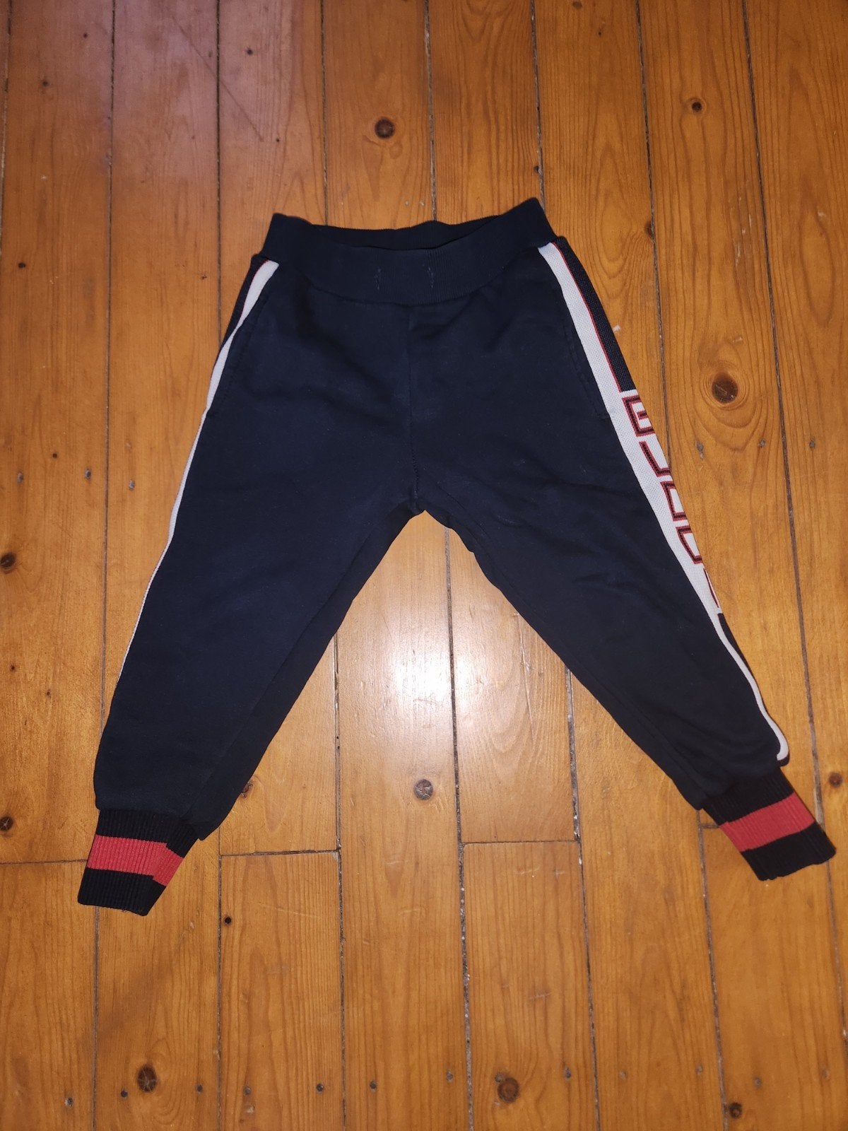 Gucci Joggingbroek voor kinderen - Donkerblauw met strepen, Ophalen of Verzenden, Gebruikt, Gucci, Jongen of Meisje