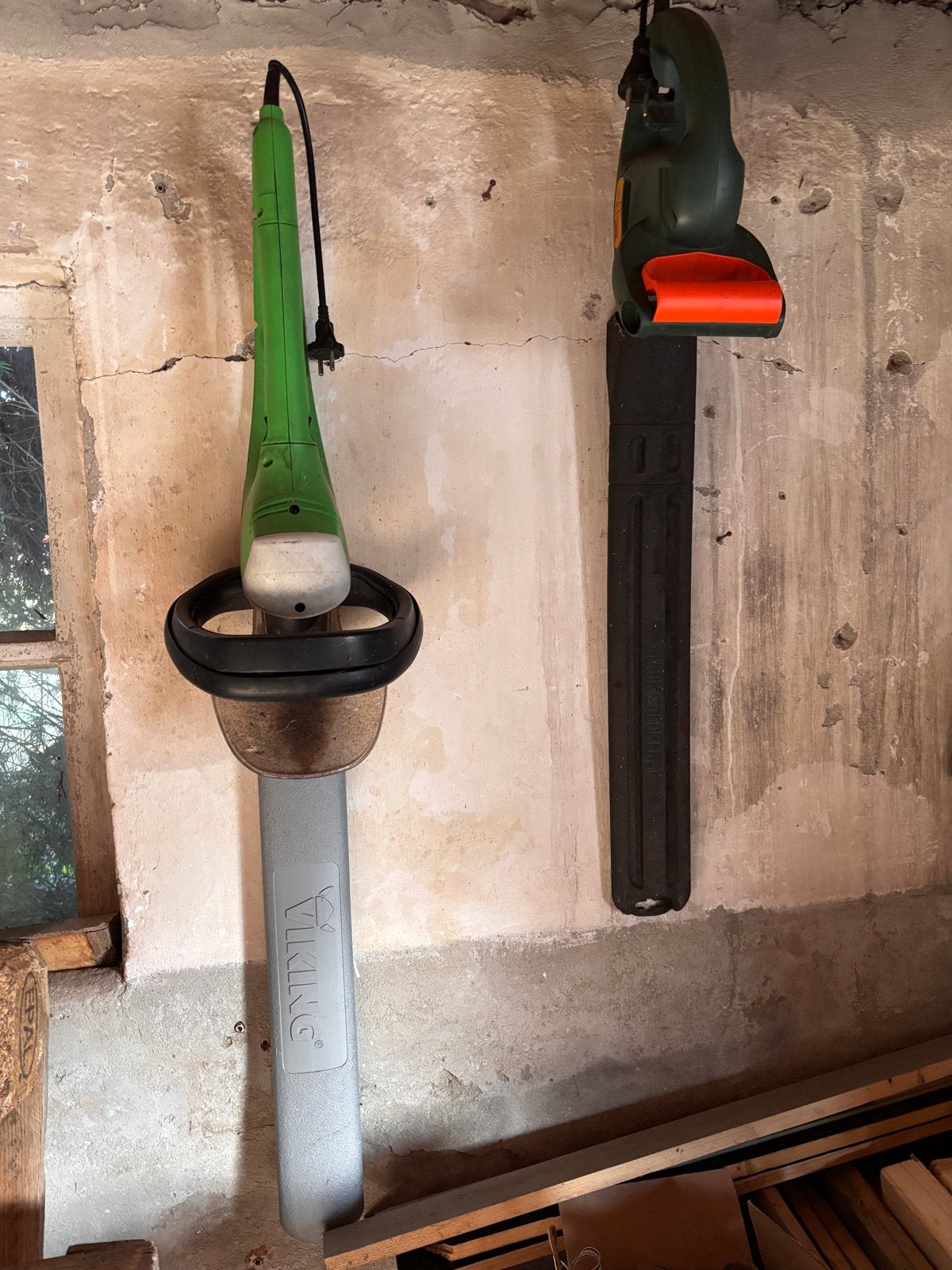 2x Elektrische heggenschaar (Viking en Black & Decker), Ophalen, Gebruikt, Elektrisch