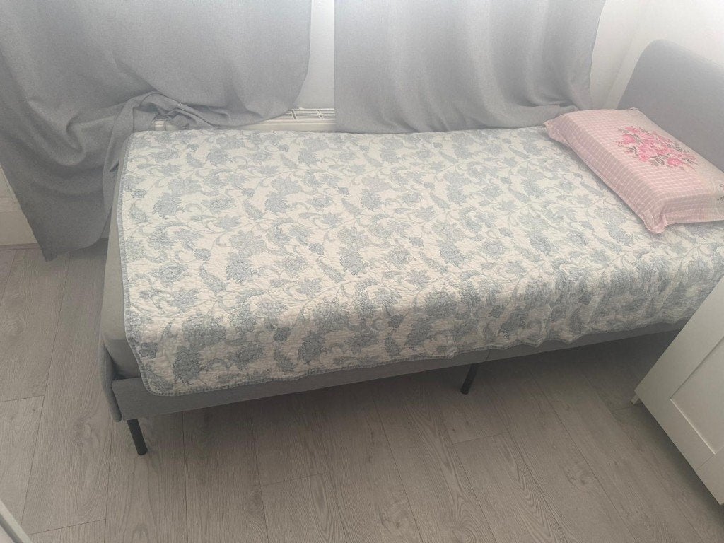 IKEA ESPEVÄR eenpersoonsbed 90x200 cm met matras, Huis en Inrichting, Ophalen, Overige materialen, Gebruikt, 90 cm