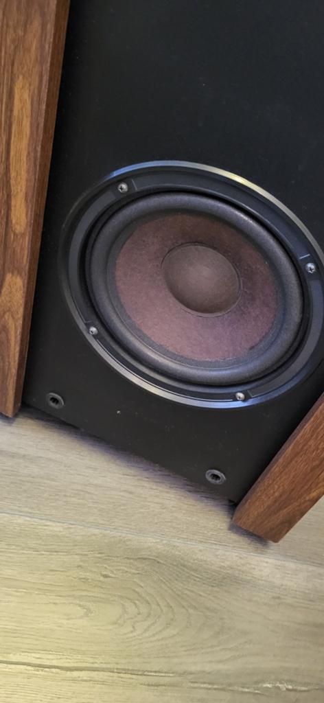 Bose 601, Ophalen, 120 watt of meer, Front, Rear of Stereo speakers, Bose