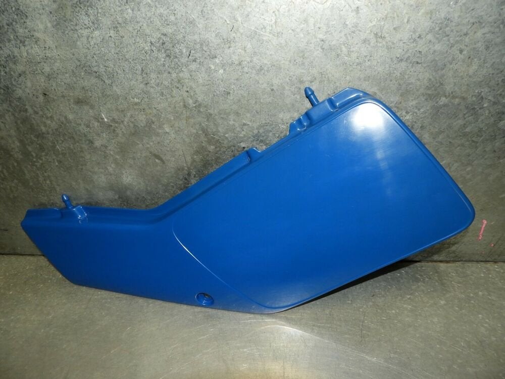 DR650 1991 - 1995 Suzuki Kuipdeel Kuipdeel zijflank D1-44185
