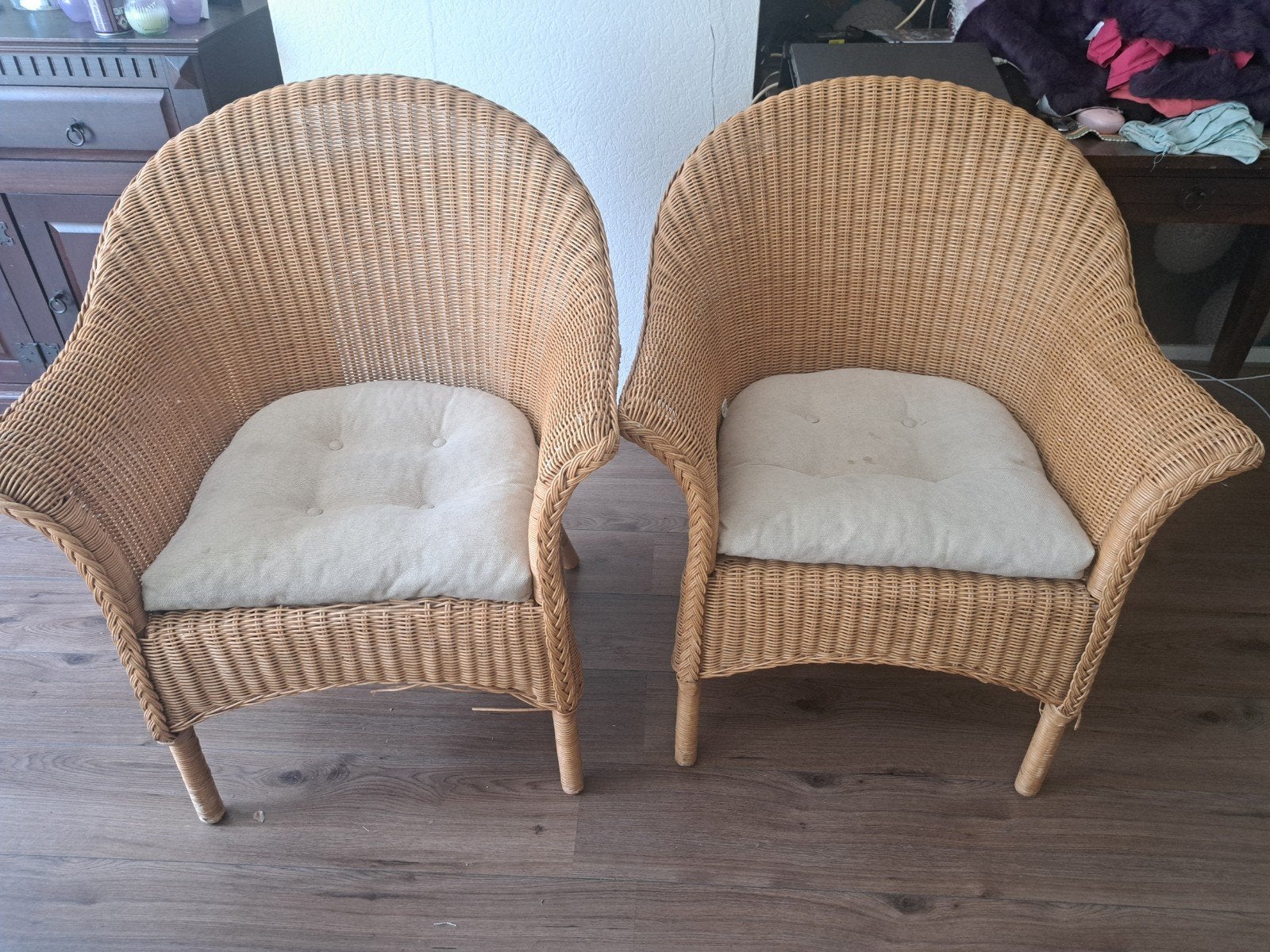 2 rieten stoelen gebruikt inclusief kussens, Ophalen, Gebruikt, Rotan