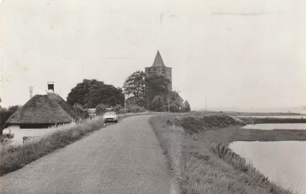 Varik dijkzicht, Verzamelen, Ophalen of Verzenden, 1980 tot heden, Gelopen, Gelderland