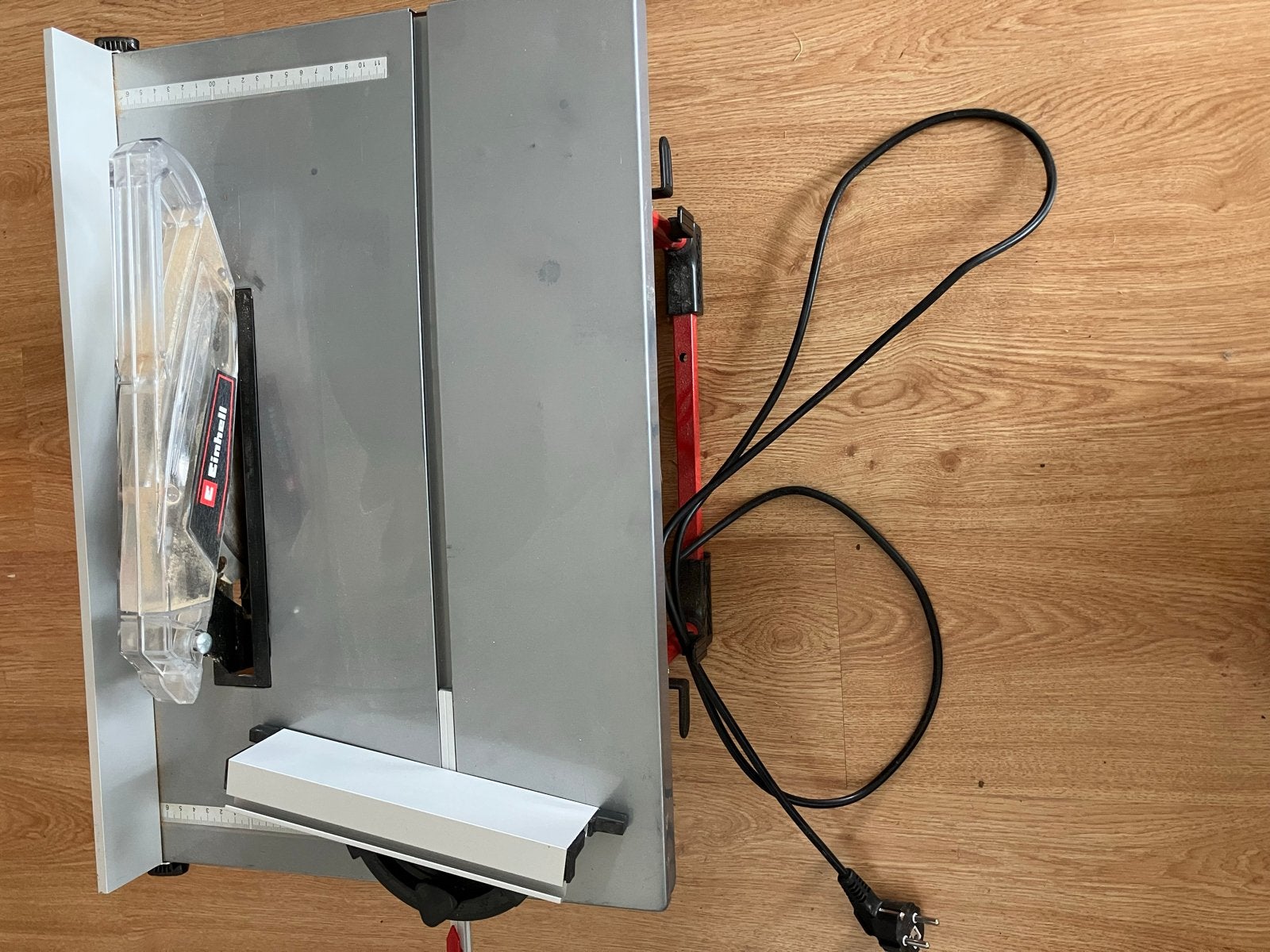 Einhell Cirkelzaag - Tafelzaag, Doe-het-zelf en Verbouw, Gereedschap | Zaagmachines, Ophalen, Cirkelzaag, 600 tot 1200 watt, Zo goed als nieuw