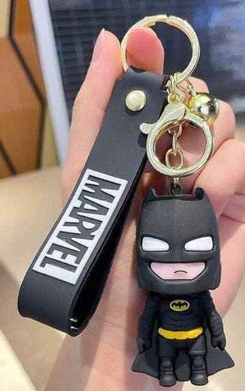 sleutelhanger Batman met Marvel bandje, Verzamelen, Ophalen of Verzenden, Nieuw, Knuffel of Figuurtje
