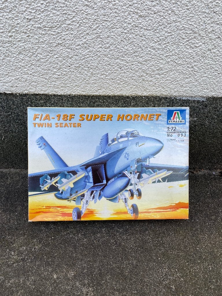 Italeri FIA-18F Super Hornet Twin Seater 1/72, 1:72 tot 1:144, Italeri, Nieuw, Ophalen of Verzenden