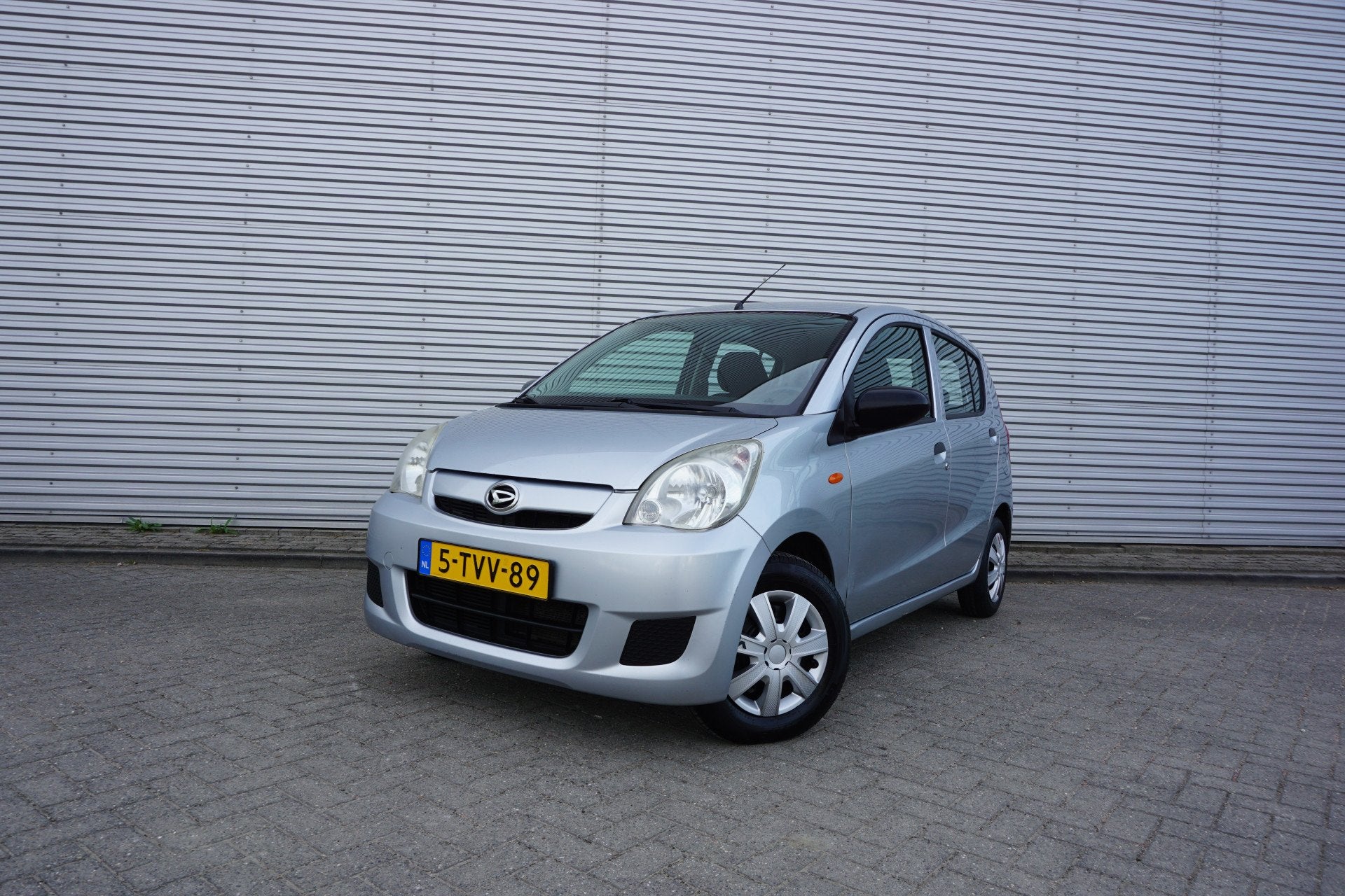 Daihatsu Cuore 1.0 Trend Airco / APK t/m 28 oktober 2027, Auto's, Voorwielaandrijving, Stof, Metallic lak, 18 €/maand
