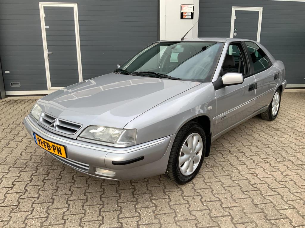 Citroen Xantia 1.8i-16V Millésime Airco Trekhaak, Auto's, Citroën, Gebruikt, 4 cilinders, 1239 kg, Bedrijf