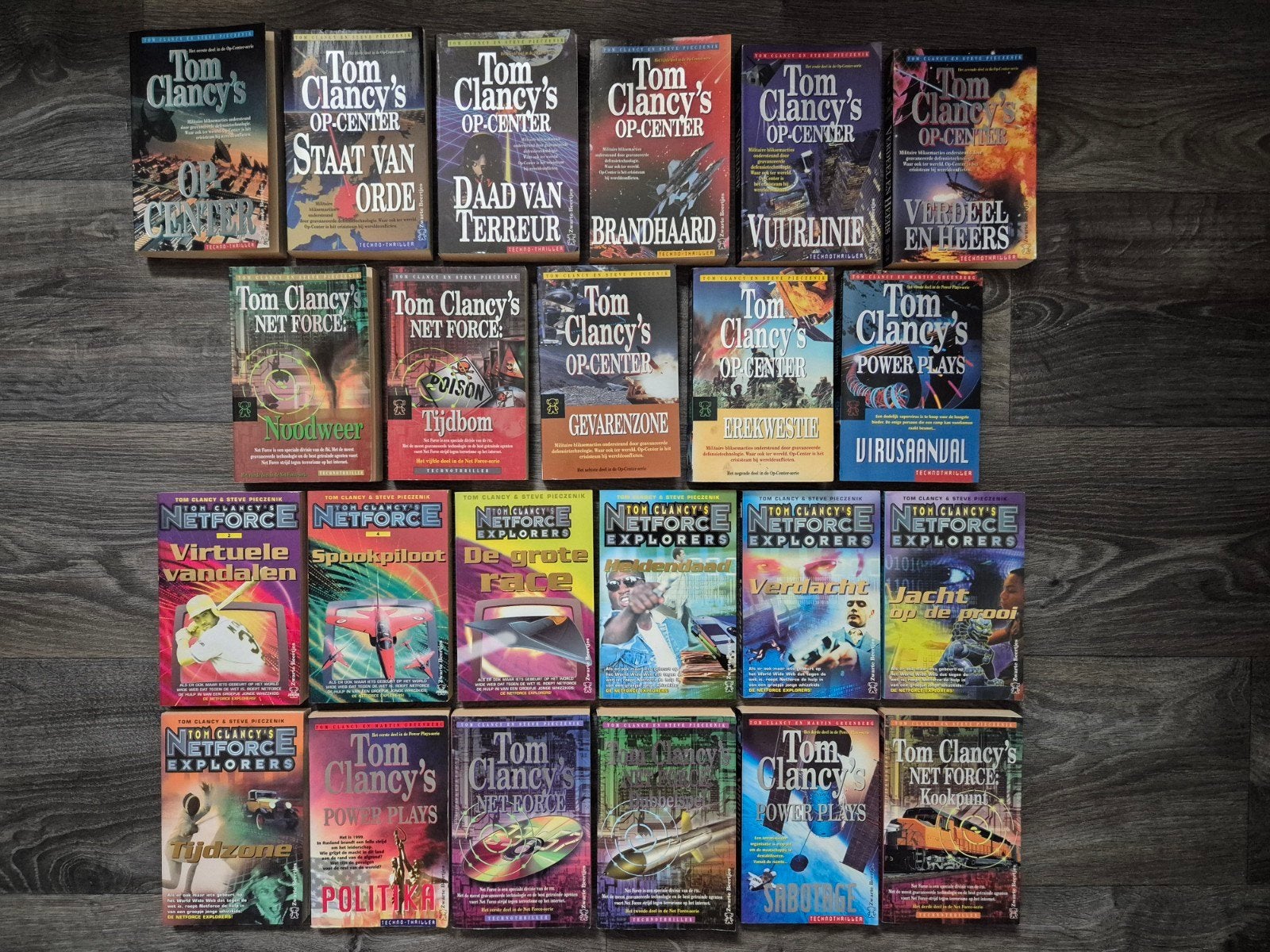 Tom Clancy boeken, losse verkoop is mogelijk, Ophalen of Verzenden, Gelezen, Tom Clancy