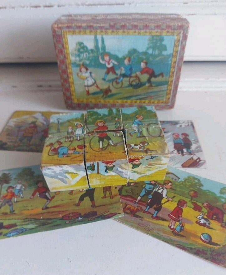 Kleine antiek victoriaanse blok puzzel in houten kistje, Ophalen of Verzenden