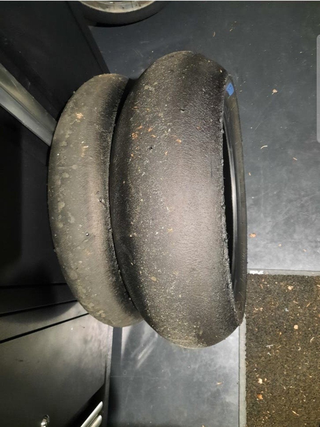 Pirelli Superbike Slicks sc1 banden 120/70-17 & 180/60-17, Motoren, Verzenden, Gebruikt