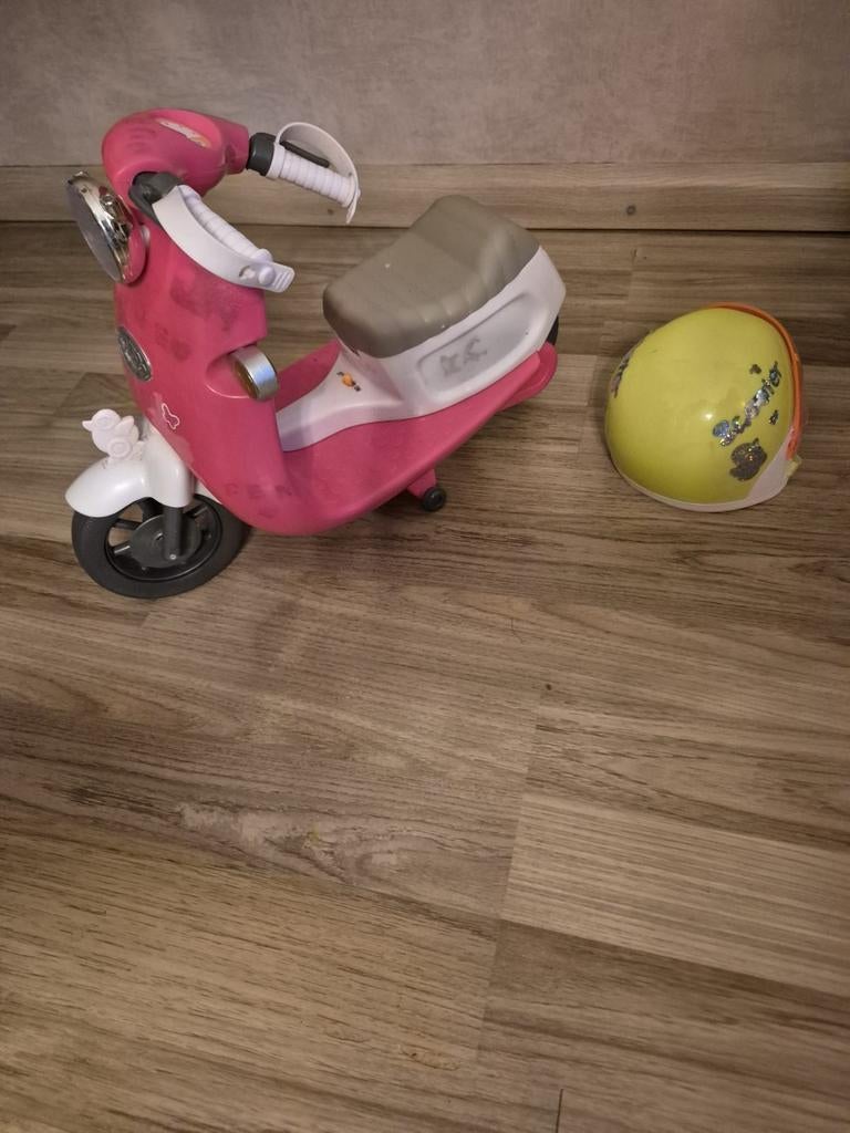 Baby Born scooter met helm, Ophalen of Verzenden, Gebruikt