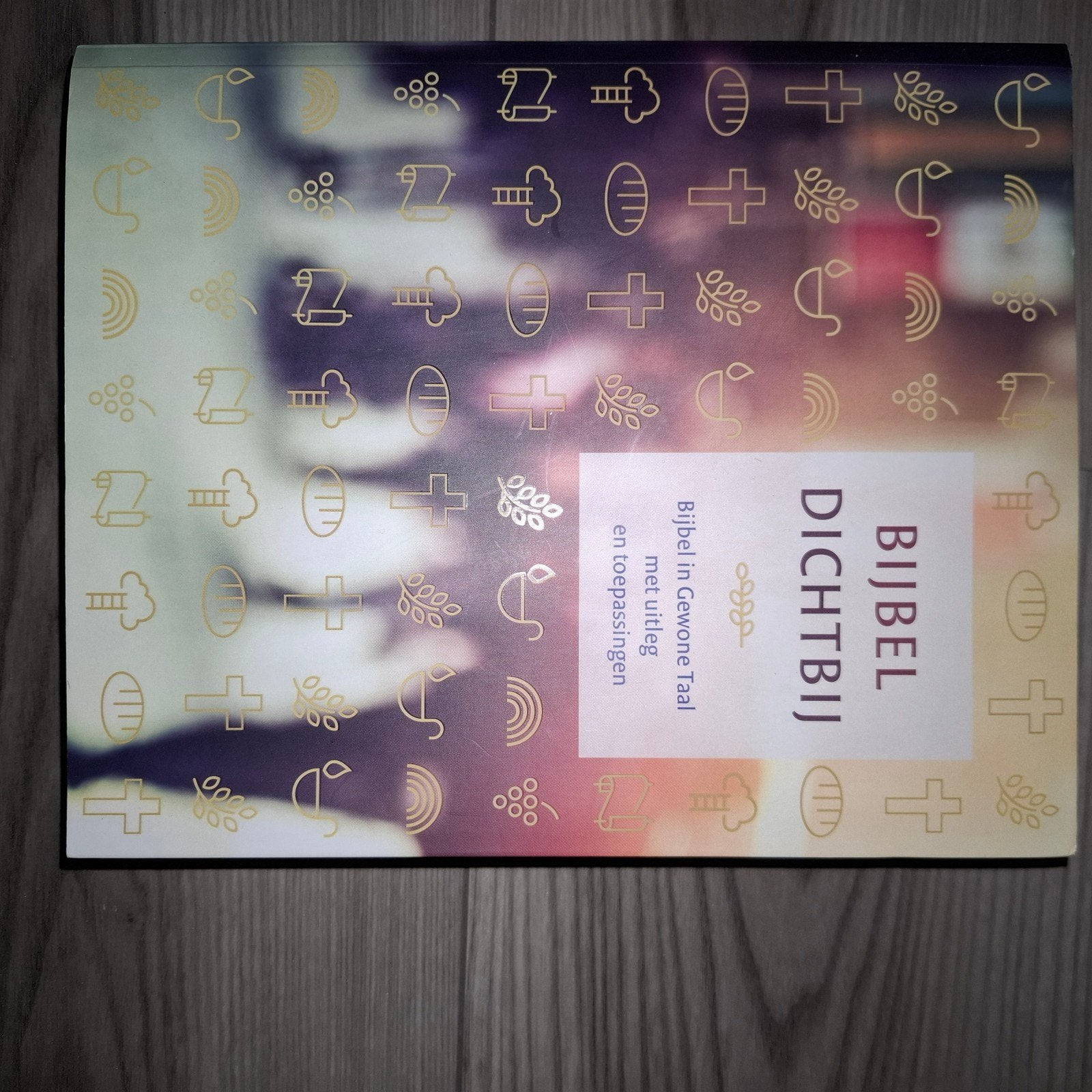 Bijbel dichtbij, Ophalen of Verzenden, Nieuw, Christendom | Katholiek