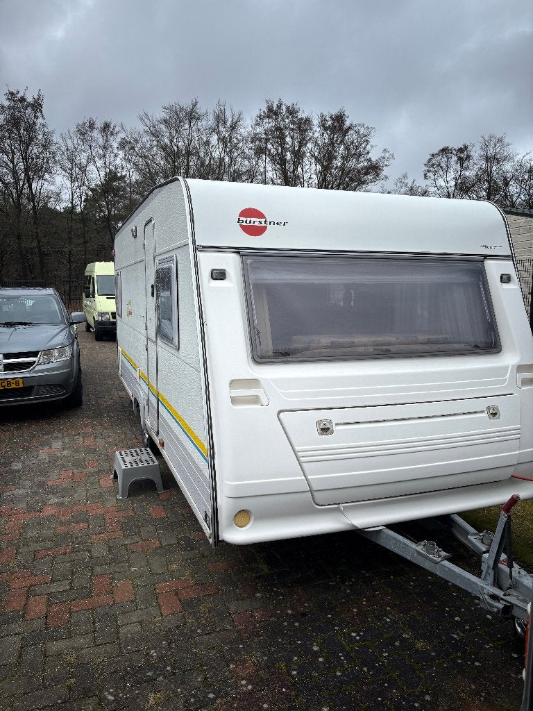 caravans, Caravans en Kamperen, Caravans, Rondzit, Bedrijf, 750 - 1000 kg, Vast bed