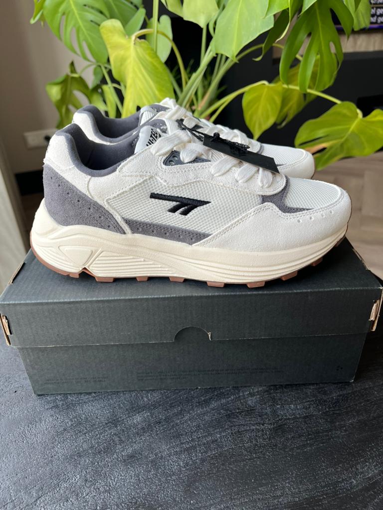 Hi-Tec HTS Shadow 38/39, Ophalen of Verzenden, Nieuw, Sneakers of Gympen