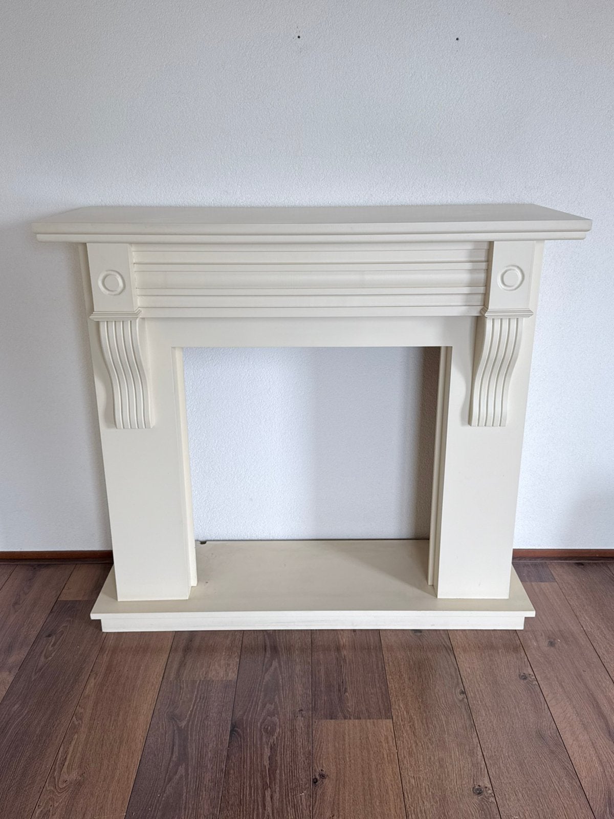 Te koop: Mooi schouw, Ophalen, Zo goed als nieuw, Inzethaard, Elektrische haard