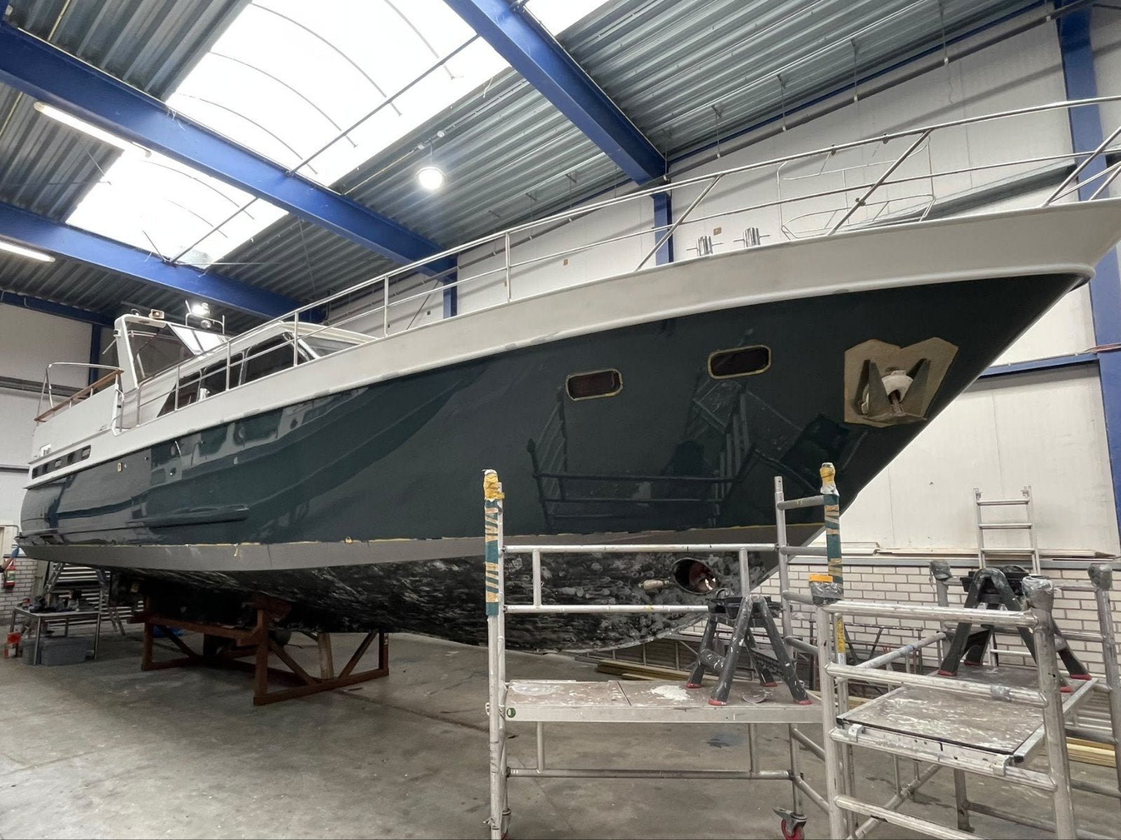 Valkkruiser 1500 Content 1994 Woonschip ZEER MOOI, Watersport en Boten, Binnenboordmotor, Diesel, 15 m, 4 m