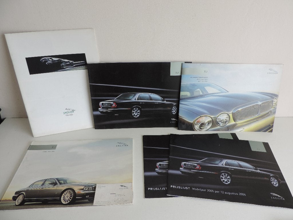 jaguar / jaguar xj folders/ prijslijst enz, Boeken, Ophalen of Verzenden, Gelezen, Overige merken