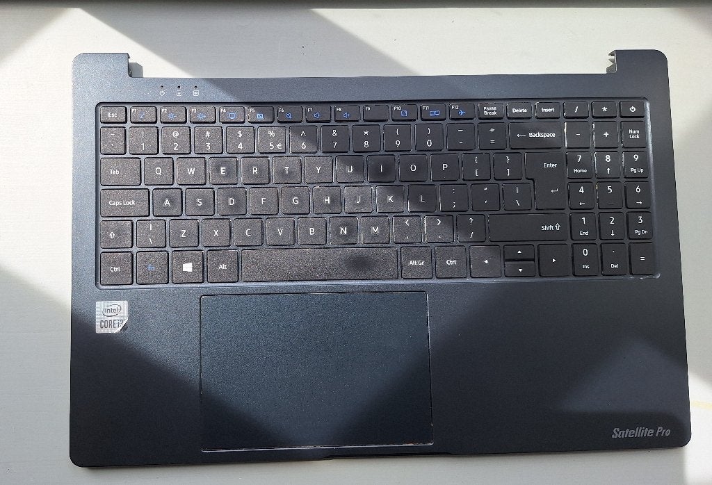 Toshiba Dynabook Satellite Pro C50 Toetsenbord & toebehoren, Computers en Software, Toshiba, Ophalen of Verzenden, Zo goed als nieuw