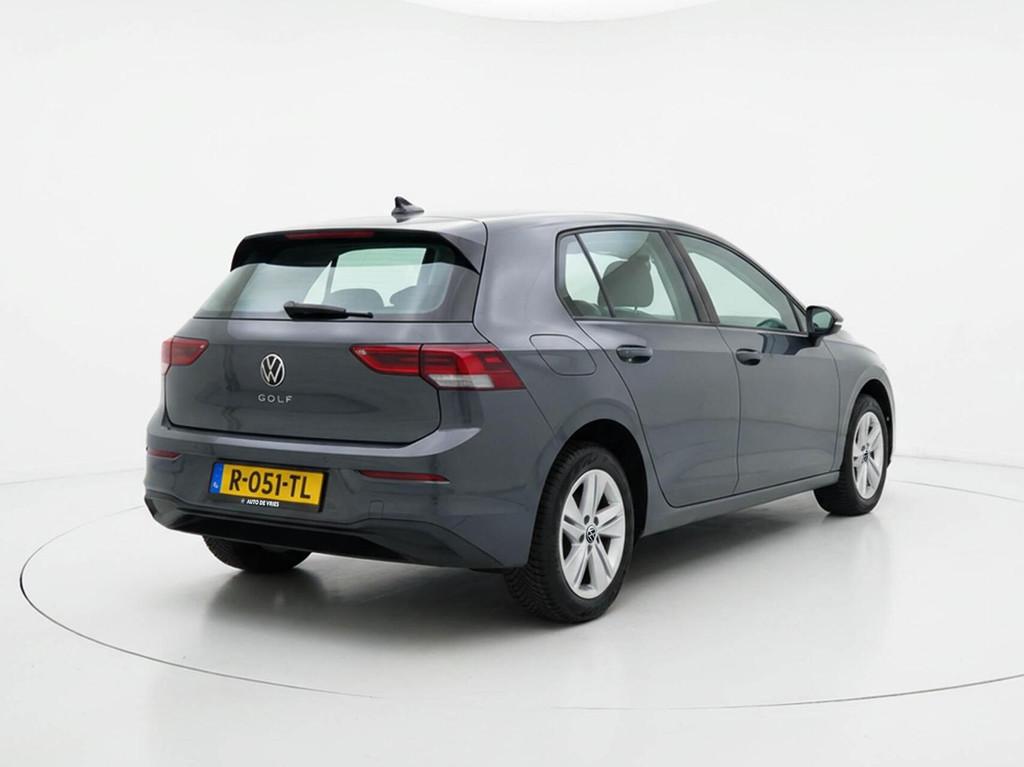 Volkswagen Golf 1.0 TSI 110pk Life Business | ECC | Navigati, Voorwielaandrijving, Gebruikt, Automatische klimaatregeling, 620 kg