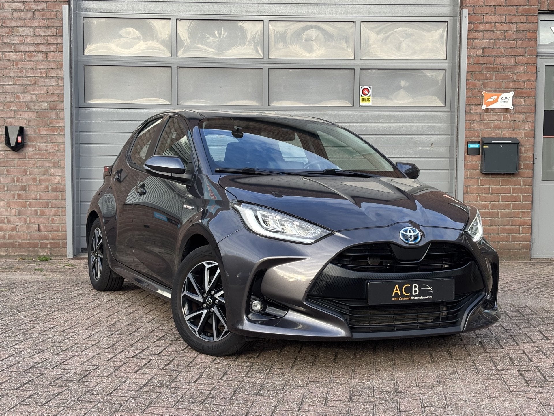 Toyota Yaris 1.5 Hybrid Dynamic Achteruitrijcamera / Cruise, Euro 6, 450 kg, 49 €/maand, Bedrijf