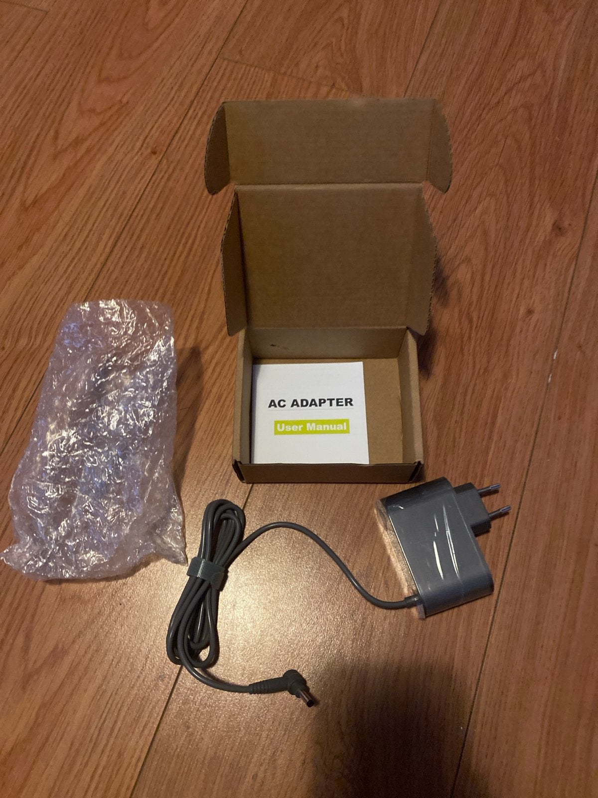AC Adapter met handleiding - Nieuw in doos, Ophalen of Verzenden, Nieuw