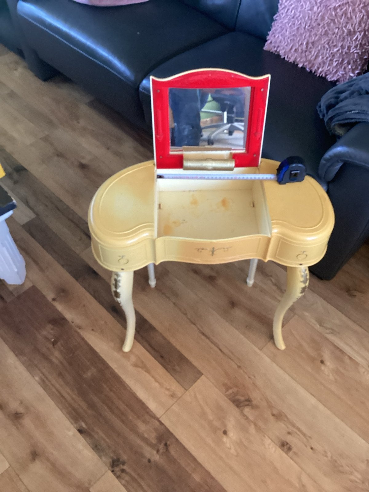 Vintage kaptafel met spiegel - Crème/Rood, Kunststof, Gebruikt, Minder dan 100 cm, 50 tot 100 cm