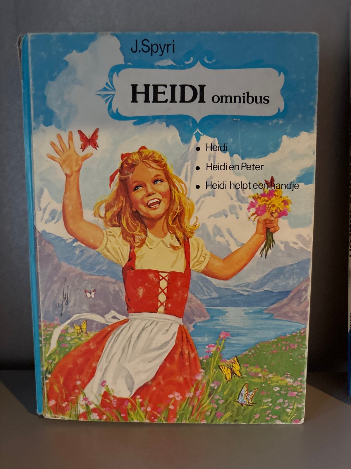 Heidi Omnibus - J. Spyri - Klassiek kinderboek, Boeken, Ophalen of Verzenden, Gelezen, Fictie algemeen
