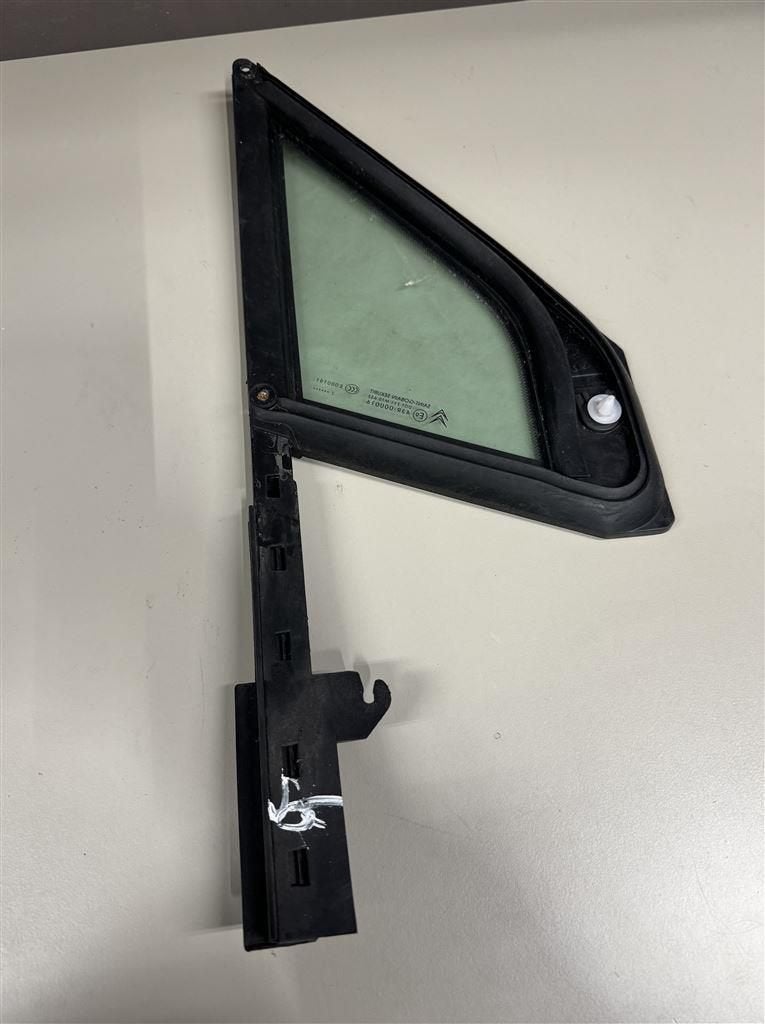 Citroen C5 Achter ruit zijruit, Auto diversen, Auto-accessoires, Zo goed als nieuw, Ophalen of Verzenden