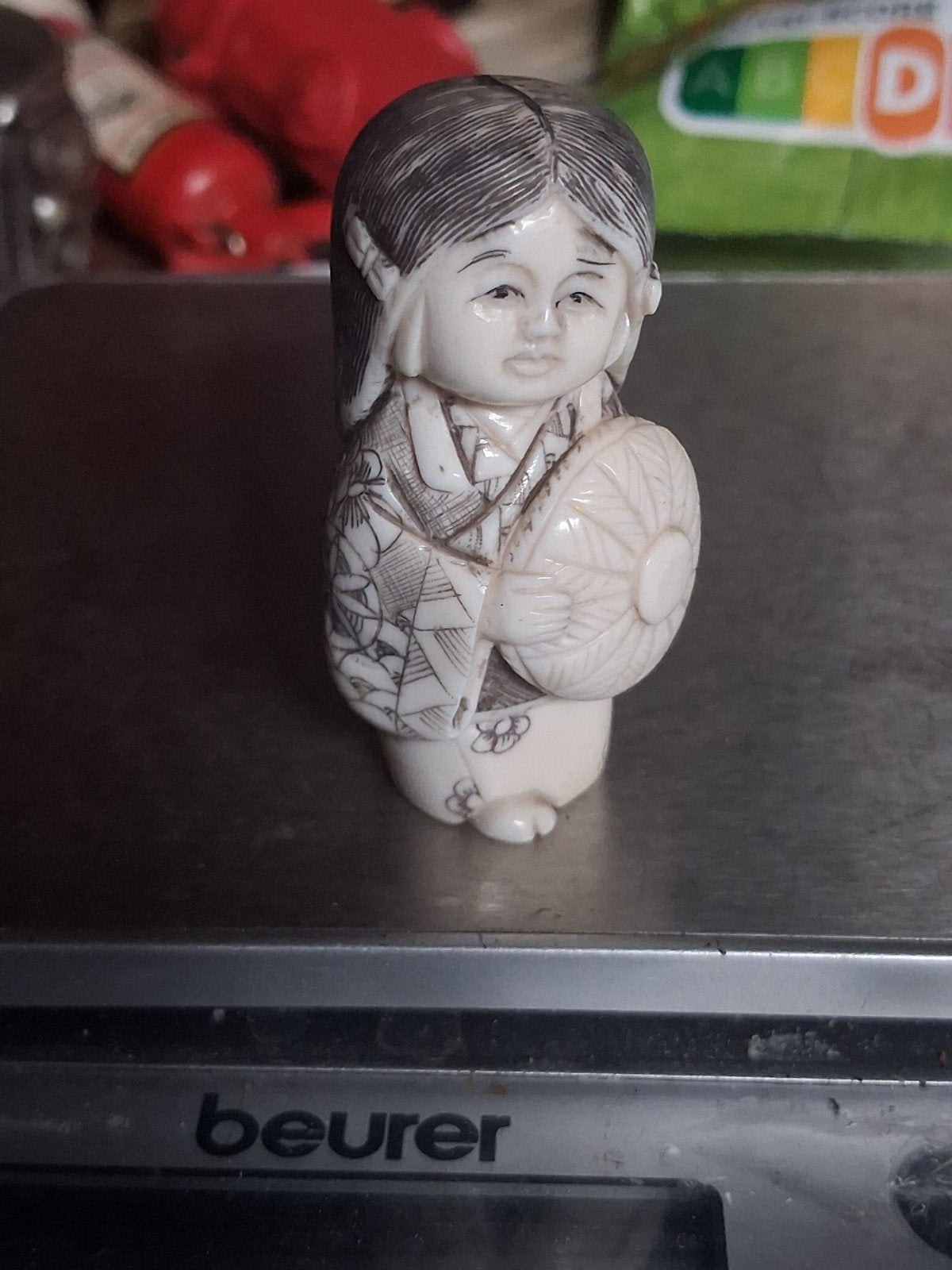 netsuke meiji periode antiek, Verzenden