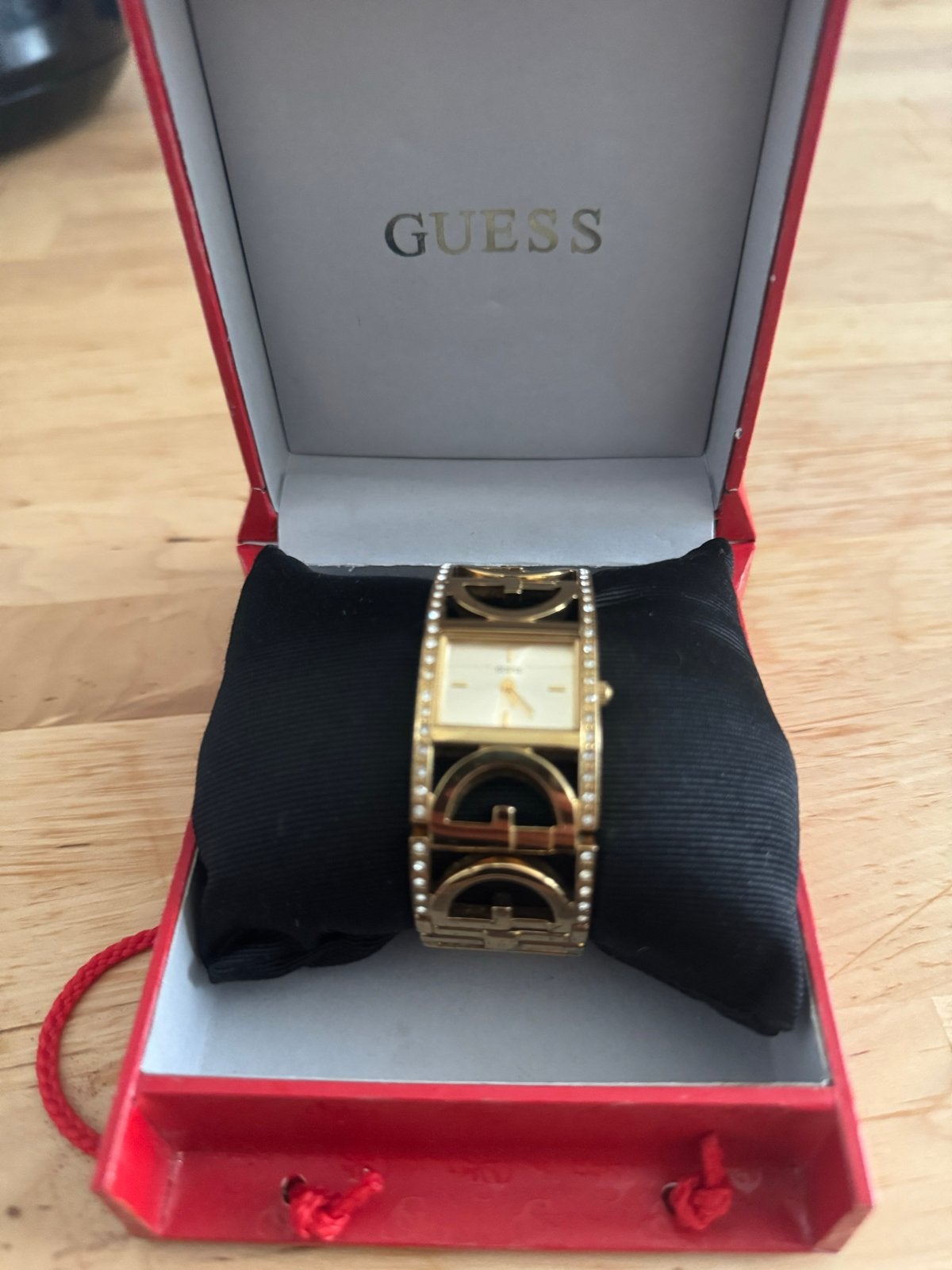 Elegant Guess Dames Horloge Goudkleurig met Strass, Overige materialen, Guess, Polshorloge, Ophalen of Verzenden
