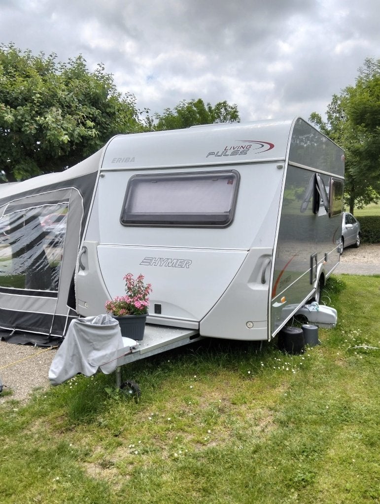 Mooie Eriba Hymer Living Pulse 440, Bedrijf, Tot en met 3, Eriba, 1000 - 1250 kg