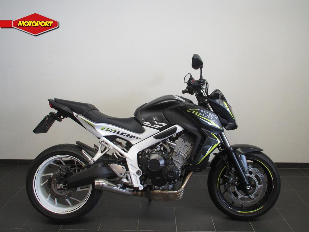 Honda CB 650 F ABS (bj 2016), Motoren, Doornveld 180-184
B-1731  ZELLIK, BE, Honda Motor Europe Ltd, Belgian Branche, Bedrijf