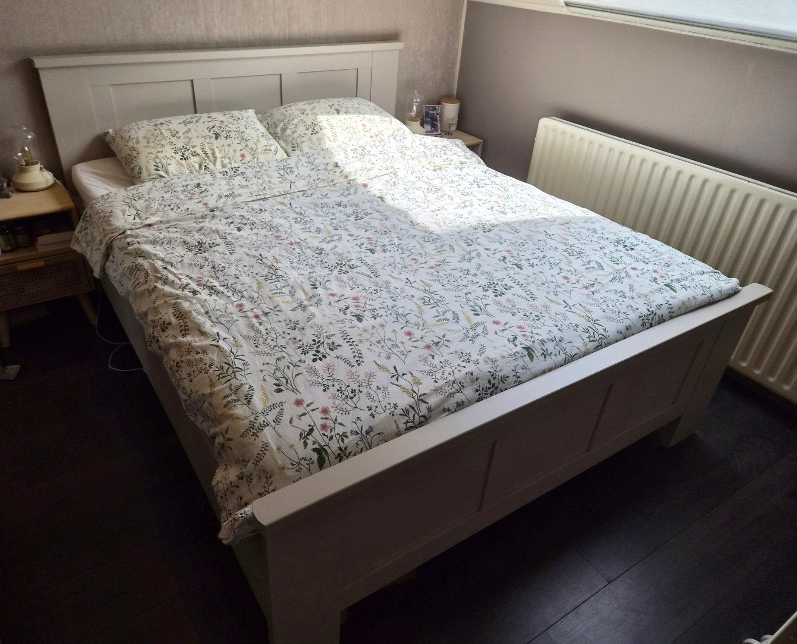 Tweepersoonsbed 160x200 cm met lattenbodem en matras, Ophalen, Beige, Tweepersoons, Zo goed als nieuw