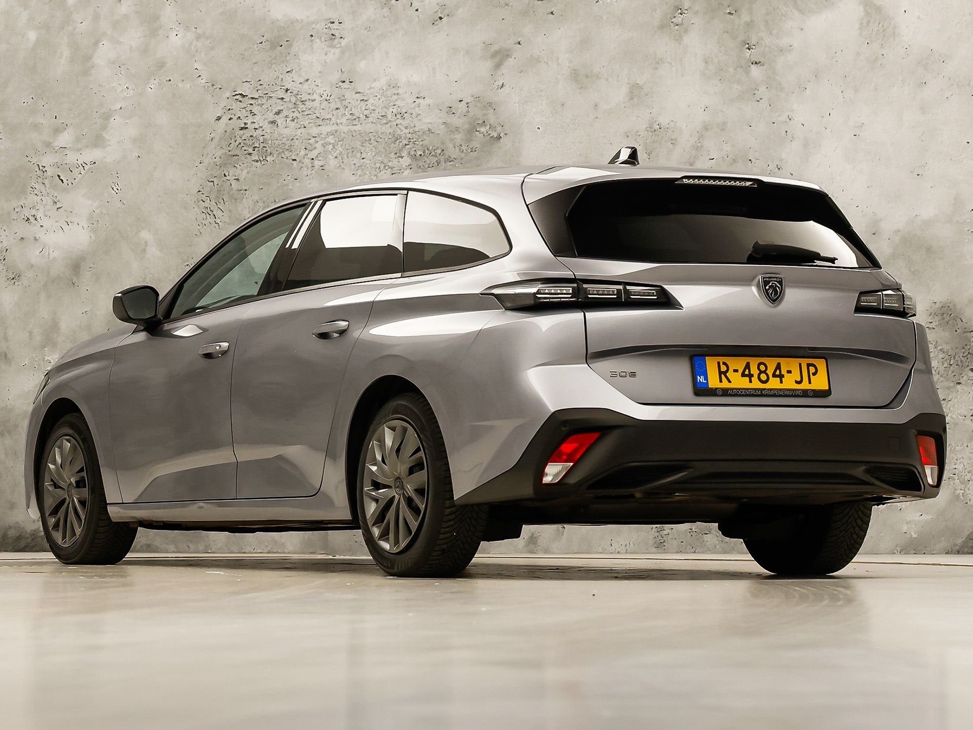 Peugeot 308 SW 1.2 PureTech Active Pack Sport (NAP, VIRTUAL, Auto's, Voorwielaandrijving, 12 maanden, Stof, 1199 cc