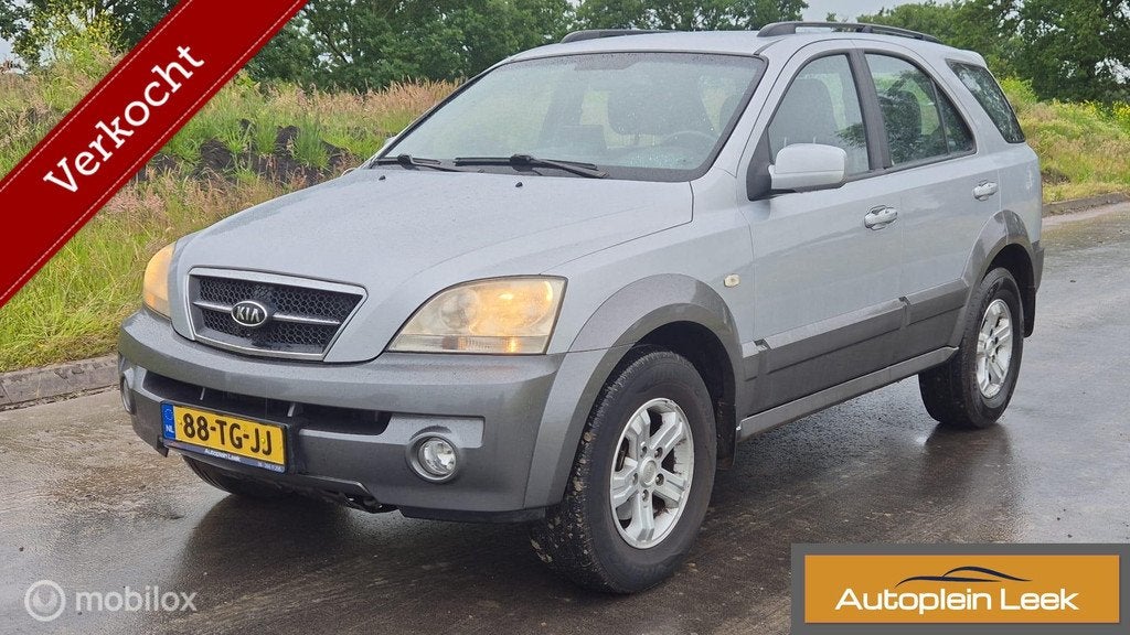 Kia Sorento 2.5 CRDi M-bition APK 30-04-2027 TREKHAAK NAVI, Auto's, Automaat, Gebruikt, Lederen bekleding, 241 €/maand