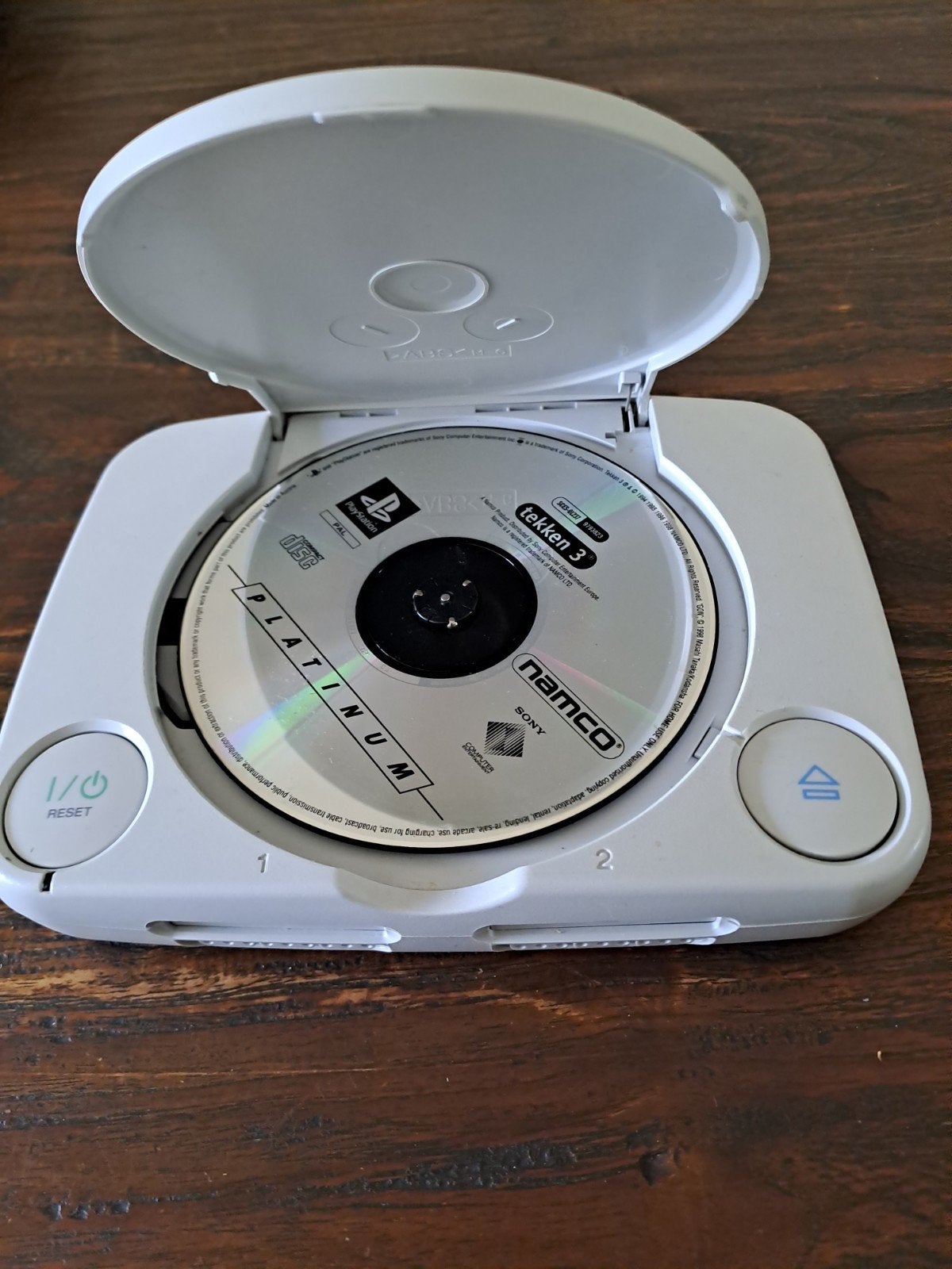 PSone met Tekken 3 en controller, zonder stroomkabel, Spelcomputers en Games, Spelcomputers | Sony PlayStation 1, Ophalen, Gebruikt
