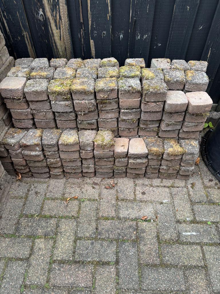 Tegels voor een cirkel, Ophalen, Gebruikt, Beton, Terrastegels