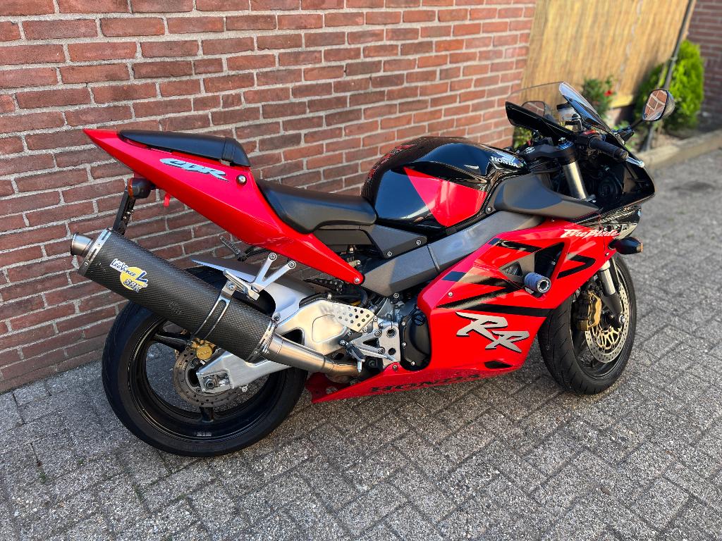 Honda CBR954RR Fireblade | 39dkm | Gr beurt gehad | LeoVince, Sportuitlaat, 4 cilinders, Motorrijbewijs A, Gebruikt