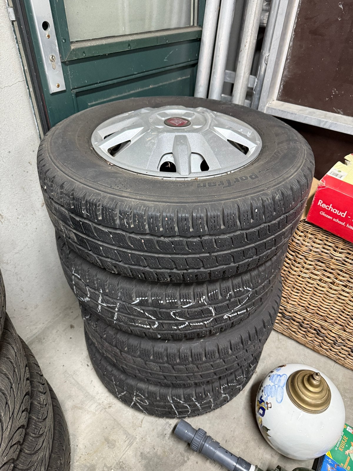 Winterbanden fiat ducato 215/70 R15C 6mm (camper), Ophalen of Verzenden