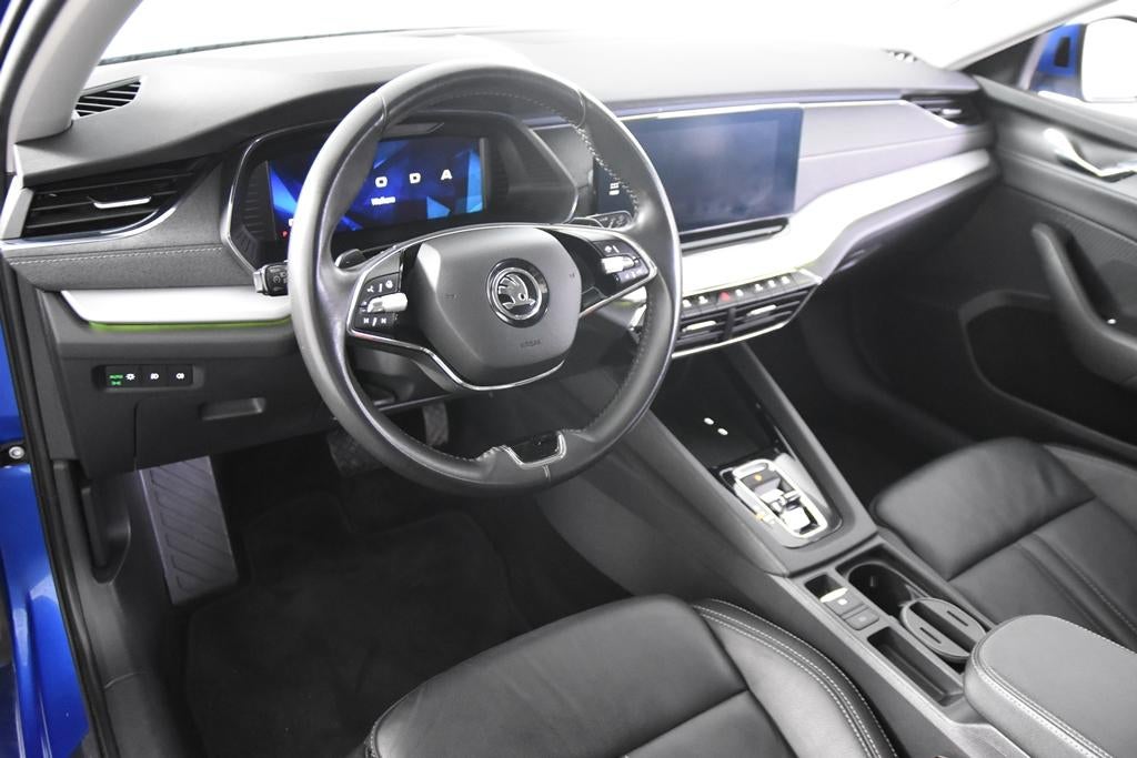 Skoda Octavia Combi 1.4 TSI iV PHEV *1ste Eigenaar*Leer*Navi, Auto's, Skoda, Gebruikt, Blauw, 91 km/l, 1500 kg