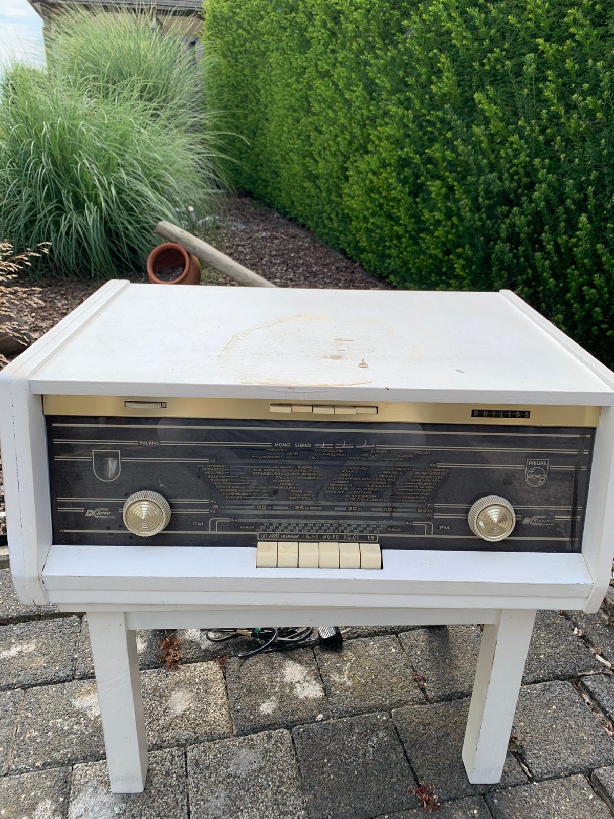 Oude Philips radio, Ophalen